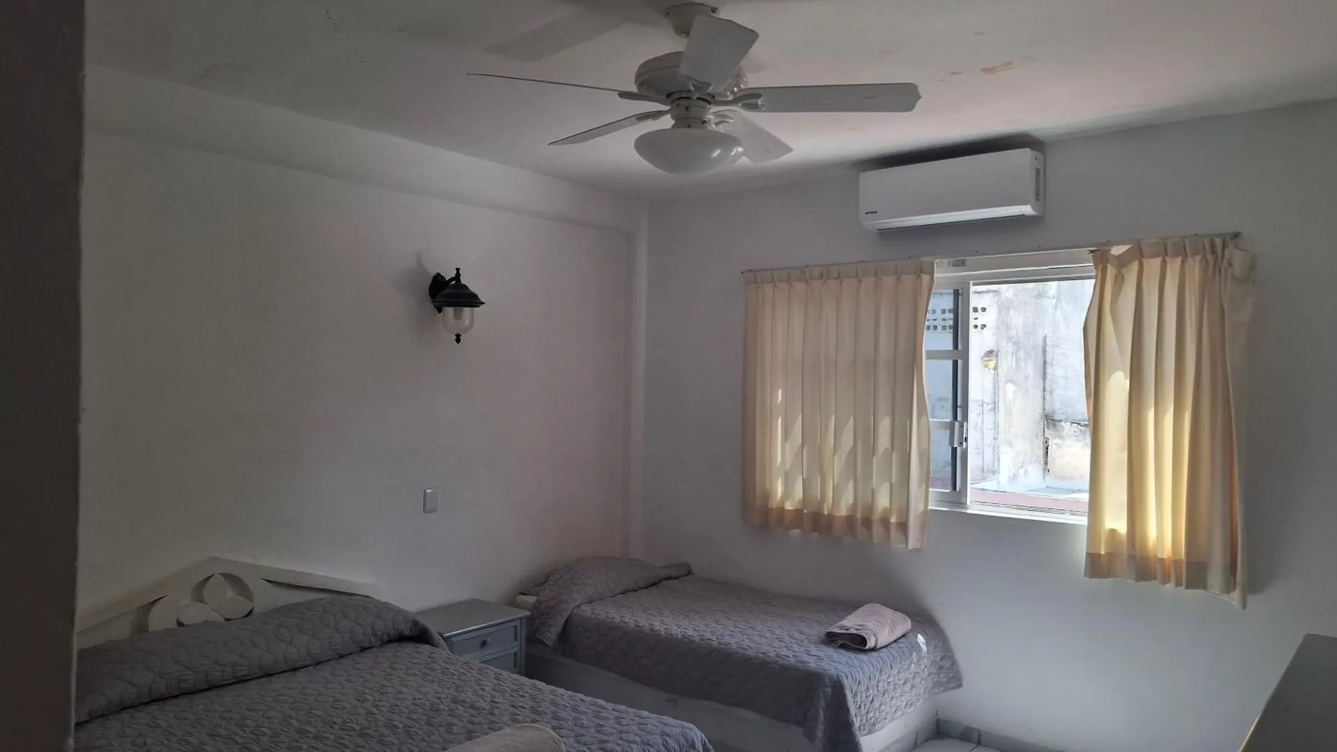 Hotel Cancun Rosa 0*,  Μεξικό
